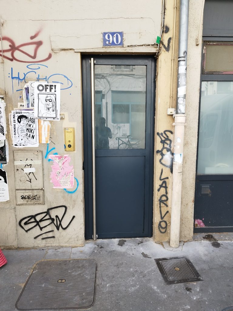 Portes de garage à Lyon 04 1000050276