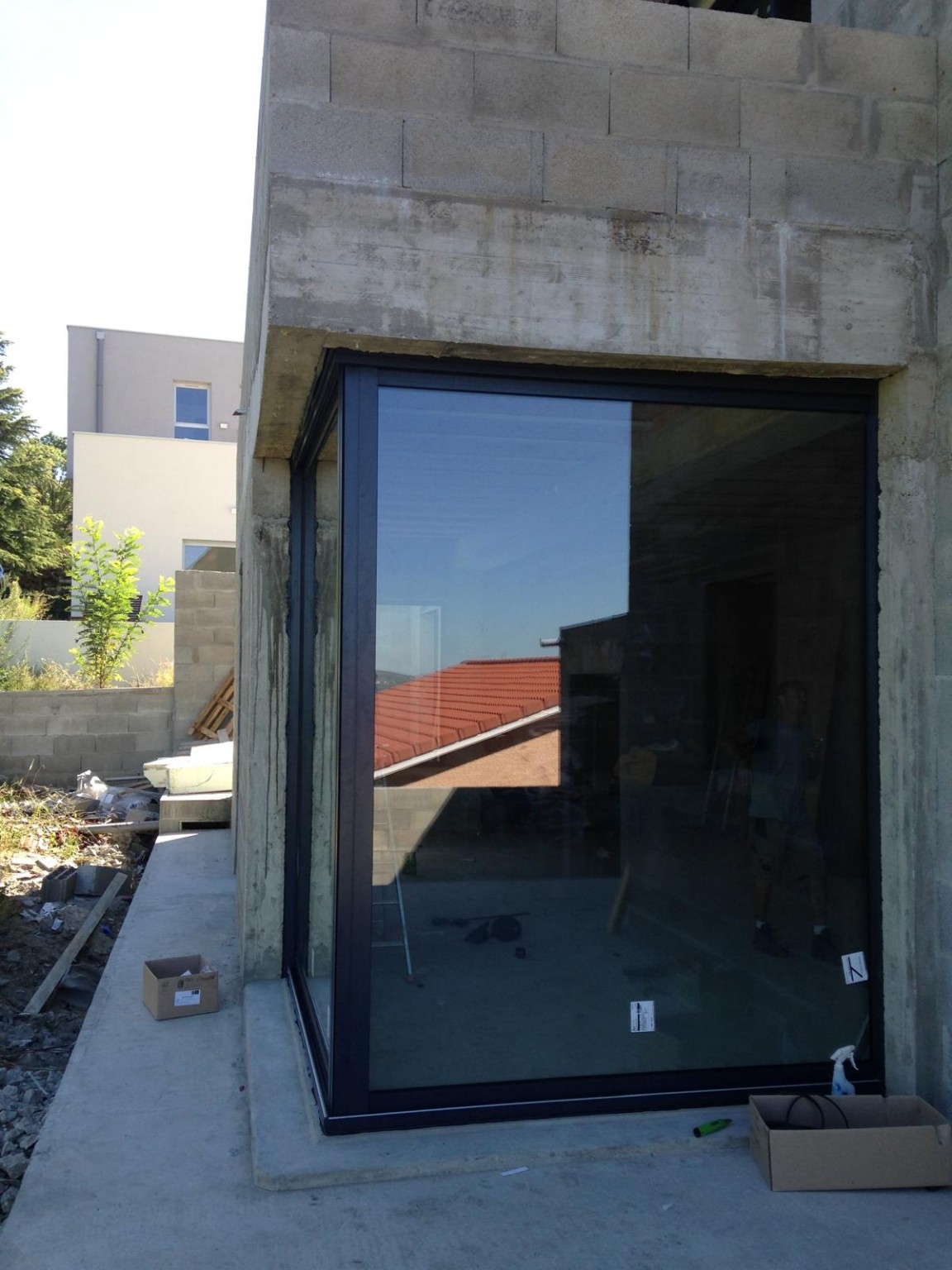 Porte vitrée aluminium noire